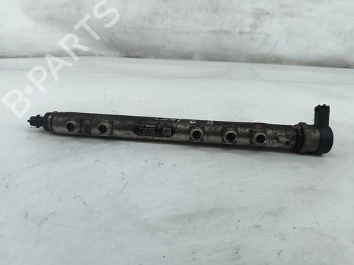 injection-rail-opel-corsa-d-s07-2006-2007-2008-2009-2010-2011-2012-2013-2014-2015-37488733 main image