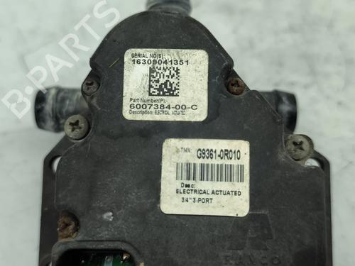 Auxiliary water pump TESLA MODEL S (5YJS) 90D AWD | BP36885715M111 - Image 4