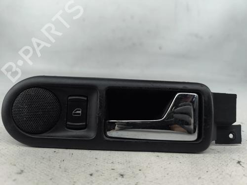 Used Rear right interior door handle Rear right interior door handle 37493352 37493352