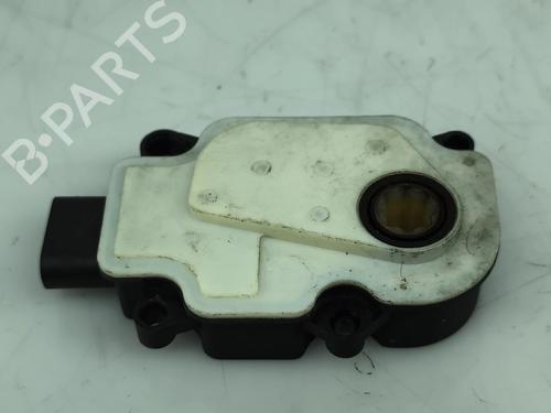 Electronic module TESLA MODEL S (5YJS) 90D AWD | BP36888724M83 - Image 2