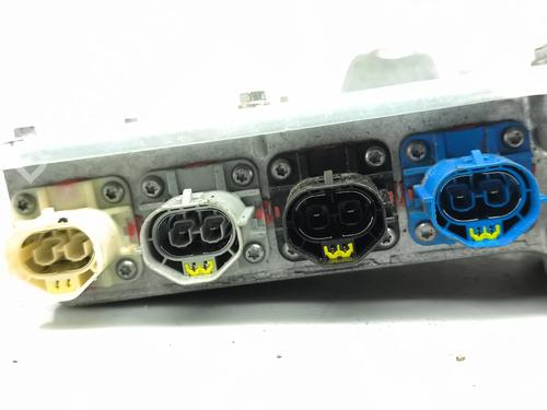 Inverter/Converter TESLA MODEL S (5YJS) 90D AWD | BP36885722M119 - Image 4