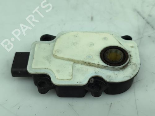 Electronic module TESLA MODEL S (5YJS) 90D AWD | BP36888723M83 - Image 2