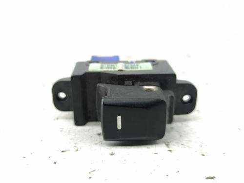 Used Right front window switch Right front window switch 37592960 37592960