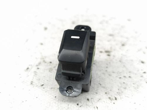 Used Right rear window switch Right rear window switch 37592959 37592959