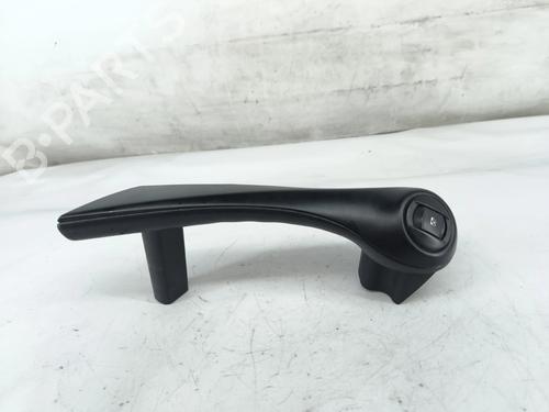 Used Front right interior door handle Front right interior door handle RENAULT MEGANE II (BM0/1_, CM0/1_) 1.5 dCi (BM0F, BM0T, BM2B, CM0F, CM0T) (82 hp) 37609793 37609793