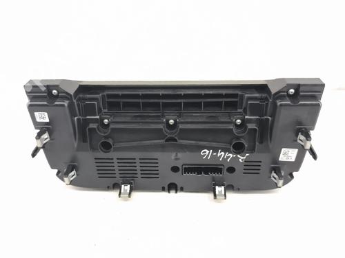 Climate control JAGUAR XE (X760) 2.0 D | BP37639640I5 - Image 4