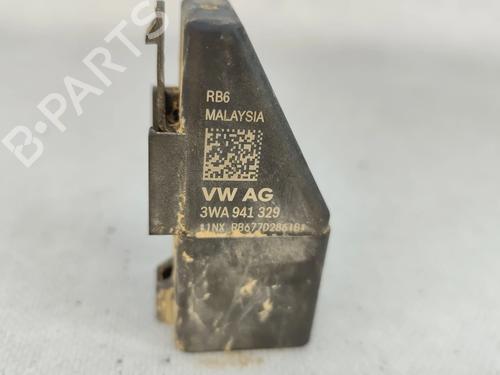 Switch AUDI A3 Sportback (8YA, 8YF) 35 TDI | BP37523692I30 - Image 5