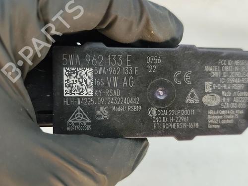Electronic module AUDI A3 Sportback (8YA, 8YF) 35 TDI | BP37523699M83  - Image 5
