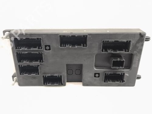 Lights ECU JAGUAR XE (X760) 2.0 D | BP37647595M55 - Image 4