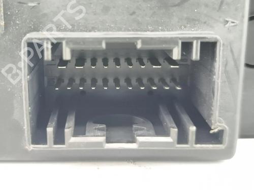 Lights ECU JAGUAR XE (X760) 2.0 D | BP37647595M55 - Image 9