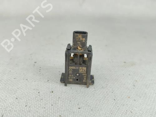 Used Electronic sensor Electronic sensor MERCEDES-BENZ CLA Shooting Brake (X118) CLA 250 e (118.685) (218 hp) 37647590 37647590