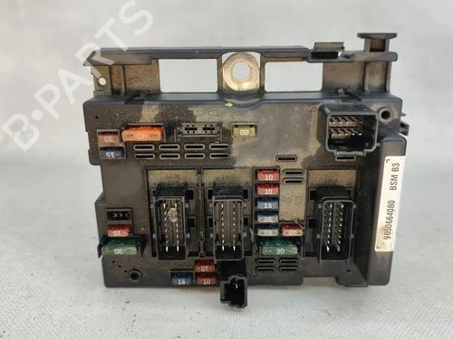 fuse-box-peugeot-307-break-3e-2002-2003-2004-2005-2006-2007-2008-2009-37647600 main image
