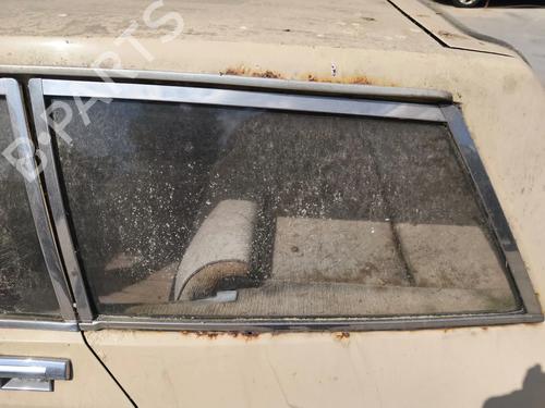 Used Rear left quarter glass Rear left quarter glass 37671618 37671618