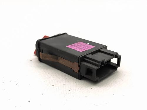 Warning switch AUDI A6 C5 (4B2, 4B4) 2.5 TDI | BP37672948I22 - Image 5