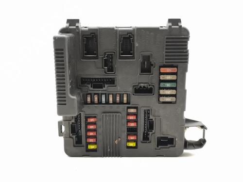 Used Fuse box Fuse box 37683033 37683033
