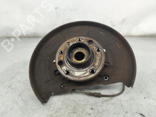 Used Right front steering knuckle Right front steering knuckle 37613747 37613747