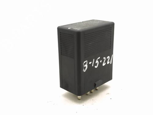 Switch MERCEDES-BENZ E-CLASS (W124) E 200 D (124.120) | BP37683477I30 - Image 5