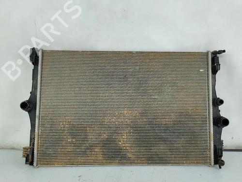 Used Water radiator Water radiator 37647519 37647519