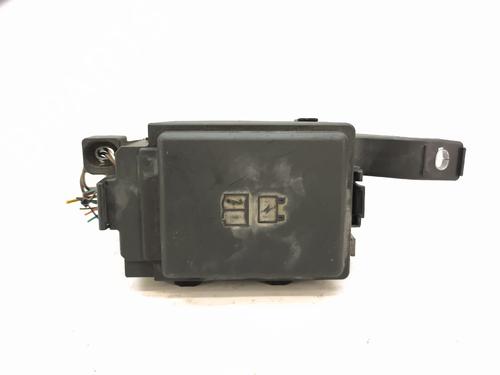 Used Fuse box Fuse box 37693046 37693046