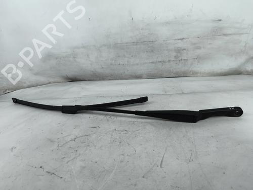 Used Front windshield wiper arm Front windshield wiper arm 37699528 37699528