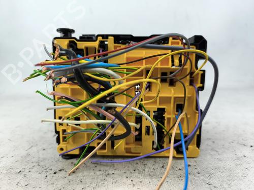 Fuse box PEUGEOT 2008 I (CU_) 1.2 VTi | BP37426631E1 - Image 4