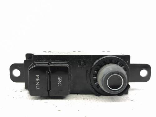 Used Switch Switch PEUGEOT 2008 I (CU_) 1.2 VTi (82 hp) 37430995 37430995