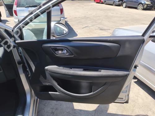Used Front right panel Front right panel 37715933 37715933