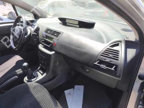 Used Dashboard Dashboard 37715931 37715931