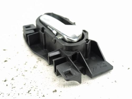 Front right interior door handle PEUGEOT 2008 I (CU_) 1.2 VTi | BP37426643I14 - Image 3