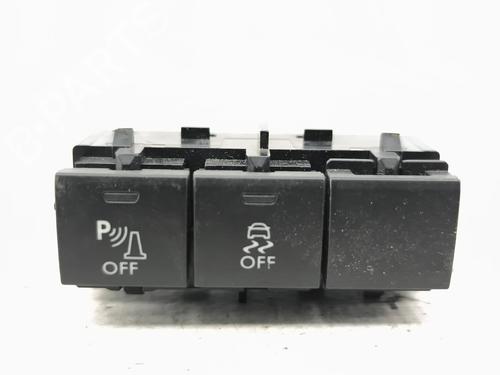Used Switch Switch PEUGEOT 2008 I (CU_) 1.2 VTi (82 hp) 37431006 37431006