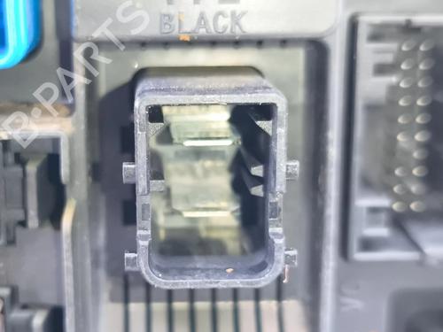 Fuse box DS DS 7 Crossback (J4_, JR_, JC_) E-TENSE 4x4 (J45GBU) | BP37721084E1  - Image 11