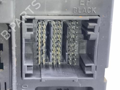 Fuse box DS DS 7 Crossback (J4_, JR_, JC_) E-TENSE 4x4 (J45GBU) | BP37721084E1  - Image 10