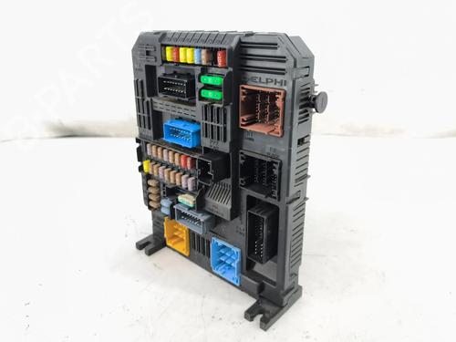 Fuse box DS DS 7 Crossback (J4_, JR_, JC_) E-TENSE 4x4 (J45GBU) | BP37721084E1  - Image 6