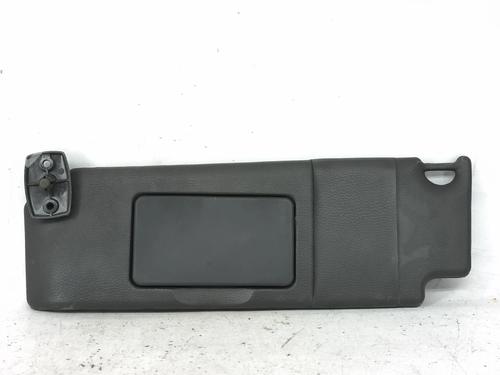 Used Left sun visor Left sun visor 37495619 37495619