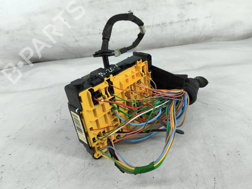 Fuse box DS DS 7 Crossback (J4_, JR_, JC_) E-TENSE 4x4 (J45GBU) | BP37721085E1 - Image 5