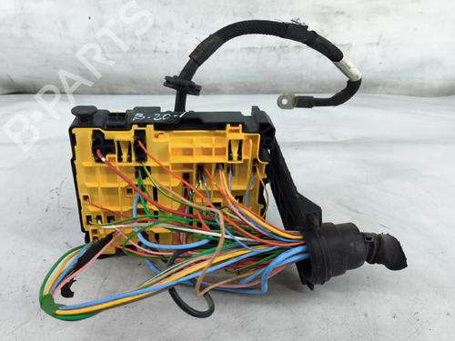 Fuse box DS DS 7 Crossback (J4_, JR_, JC_) E-TENSE 4x4 (J45GBU) | BP37721085E1 - Image 4