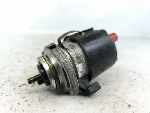 Used Ignition distributor Ignition distributor VW GOLF III (1H1) 1.4 (60 hp) 37495607 37495607