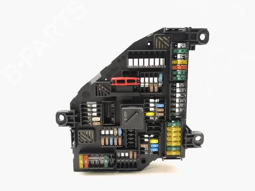 Used Fuse box Fuse box 37793862 37793862