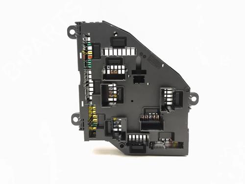 Fuse box BMW X3 (F25) xDrive 20 d | BP37793862E1 - Image 4