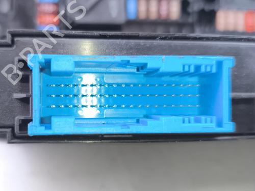 Fuse box BMW X3 (F25) xDrive 20 d | BP37798103E1  - Image 9