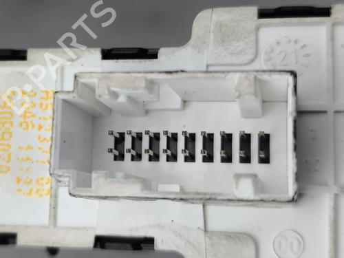 Left front window switch OPEL CORSA F (P2JO) 1.2 (68) | BP38020113I27 - Image 7