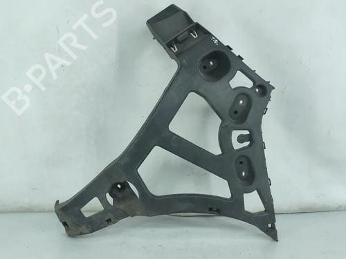 Used Rear bumper bracket Rear bumper bracket 37793858 37793858