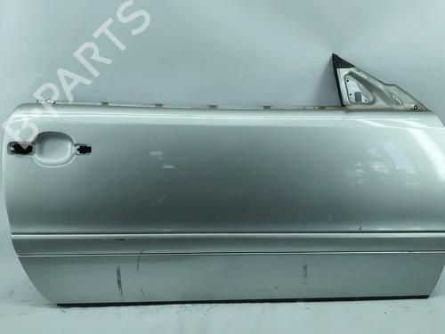 Used Right front door Right front door 38013961 38013961
