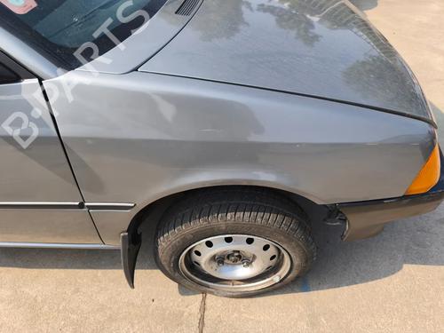 Used Right front fenders Right front fenders 38020166 38020166