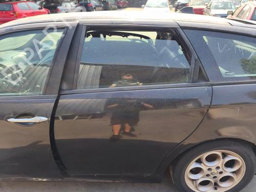 Used Left rear door Left rear door 38021260 38021260