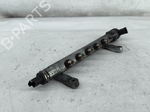 Injection rail CITROËN C5 II (RC_) 2.2 HDi | BP38013933M98 - Image 2