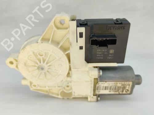 Used Right rear window motor Right rear window motor 37793834 37793834