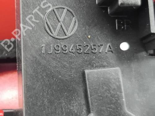 Left taillight VW GOLF IV Variant (1J5) 1.4 16V | BP38020118C34 - Image 11