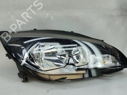 Used Right headlight Right headlight 38002026 38002026