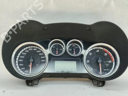 Used Instrument cluster Instrument cluster 38076792 38076792
